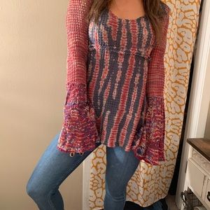 Free people wide sleeved tie dye shirt